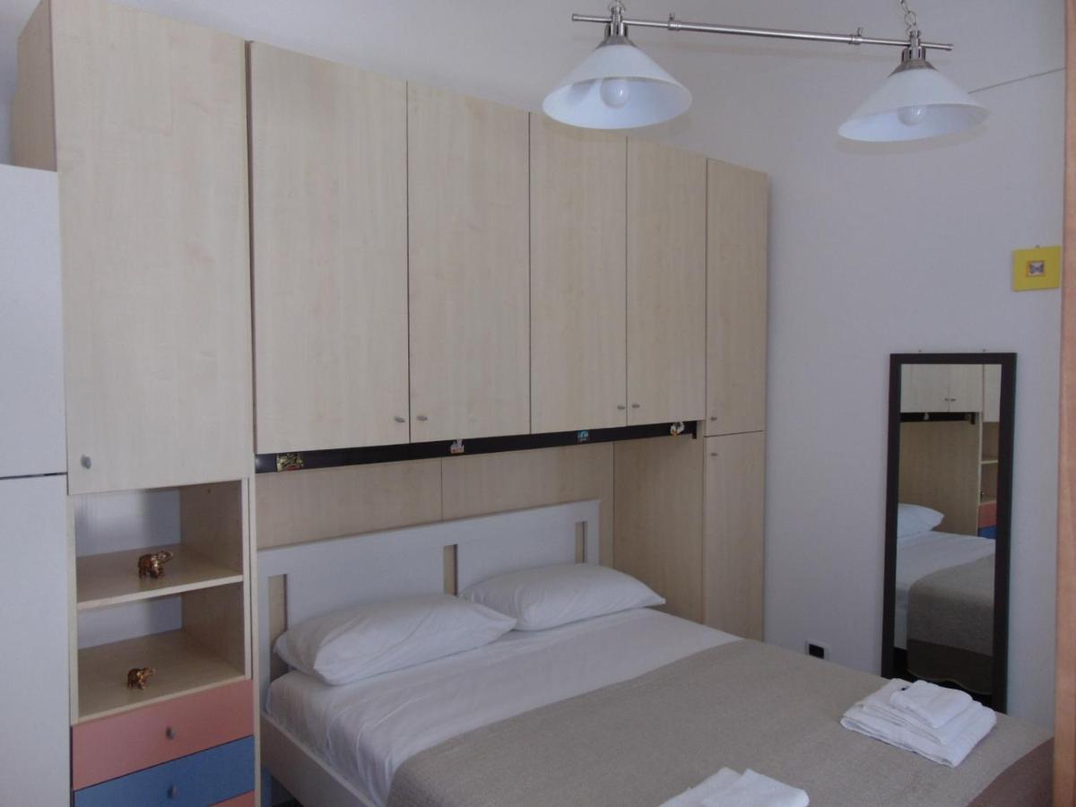 בארי Dreams Room מראה חיצוני תמונה